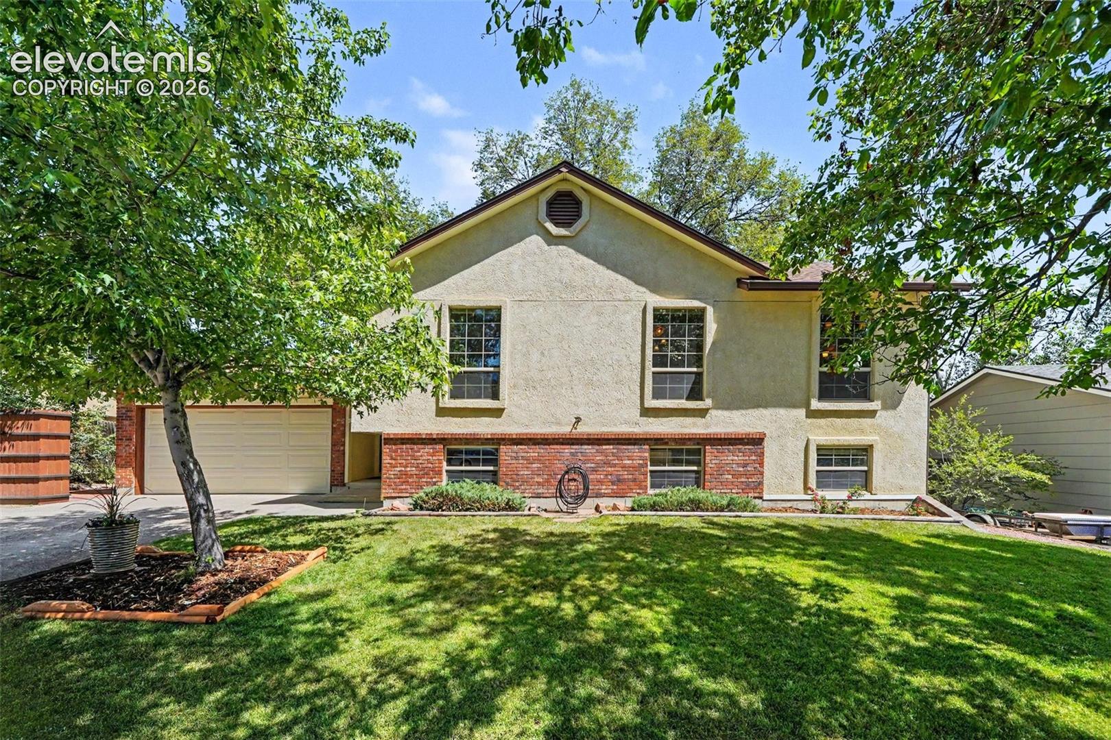 2910 Mirage Drive, photo 3
