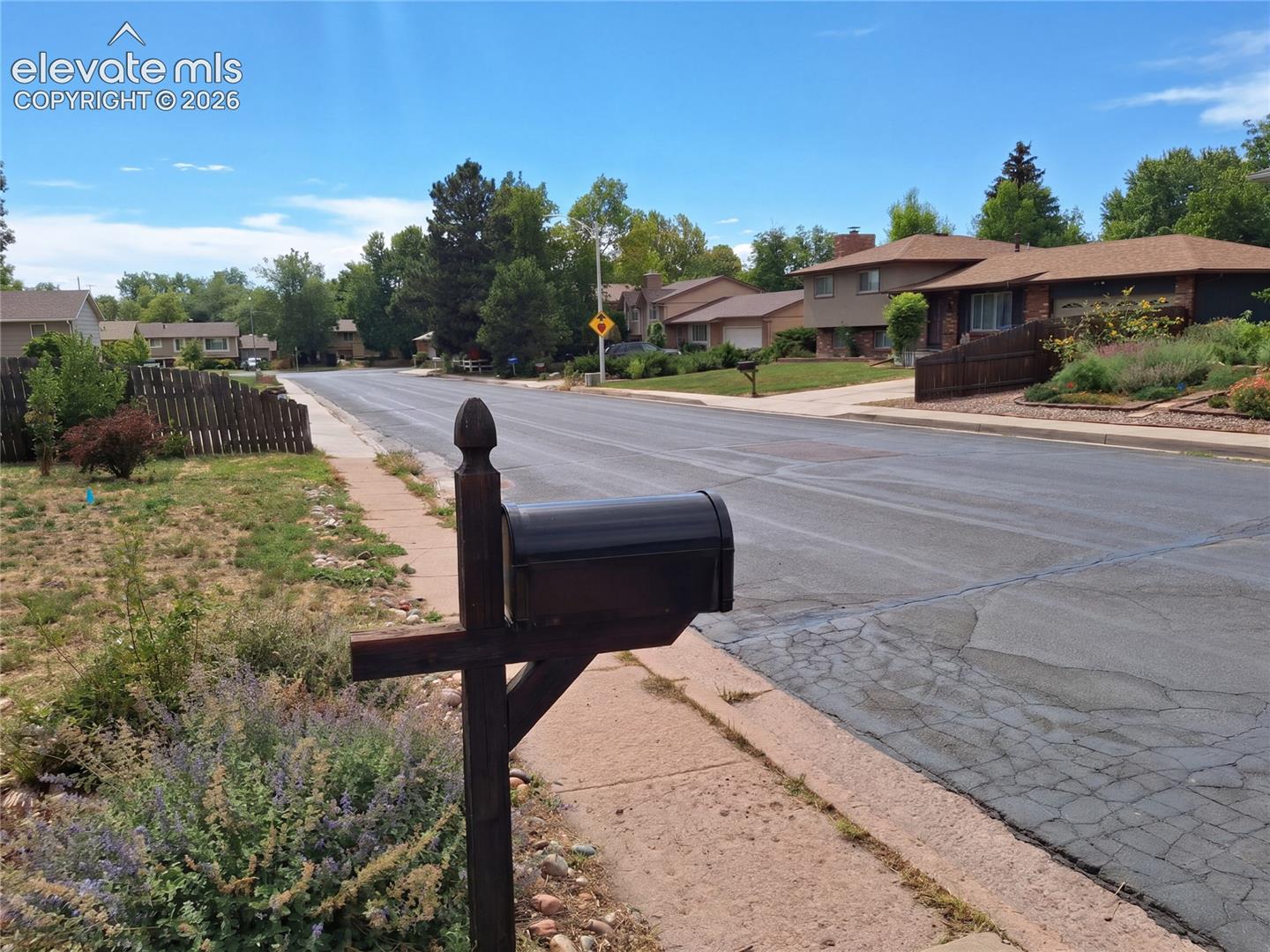 Listing photo 49 for 4015 Valli Vista Road