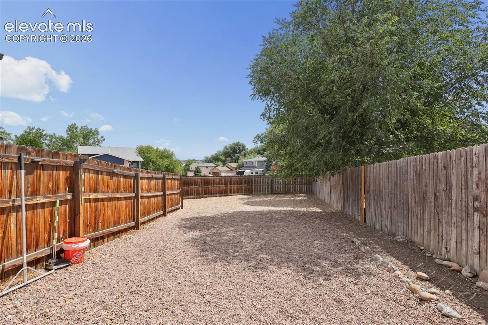 Listing photo 31 for 601 Rye Ridge Road