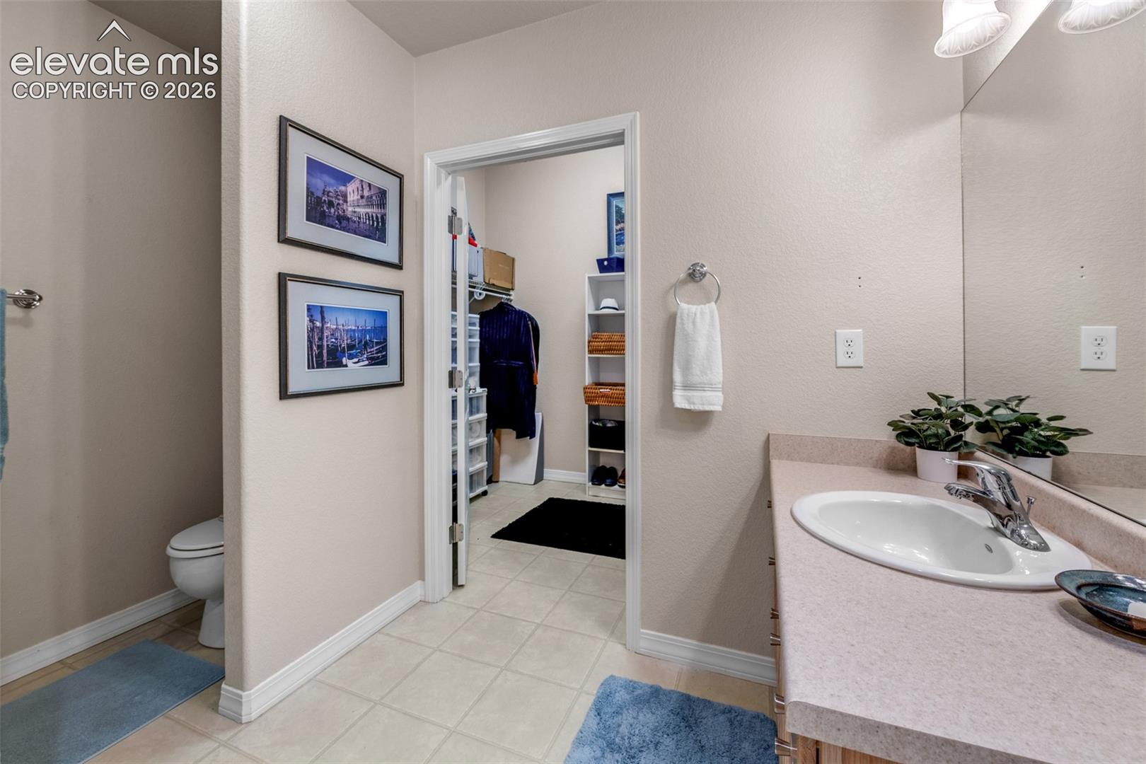 Listing photo 19 for 6679 Bethesda Point C