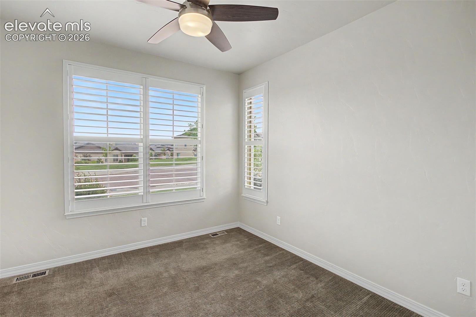 Listing photo 25 for 1906 Villa Creek Circle