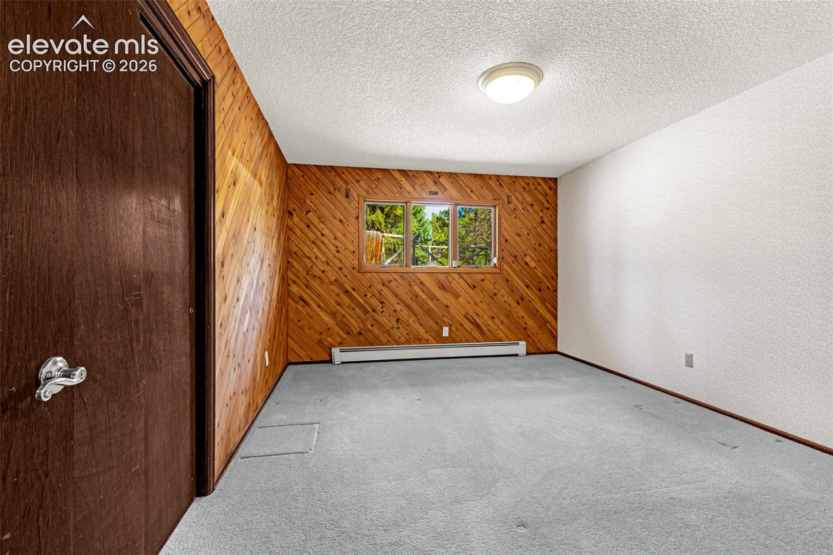 Listing photo 22 for 3510 David Lane