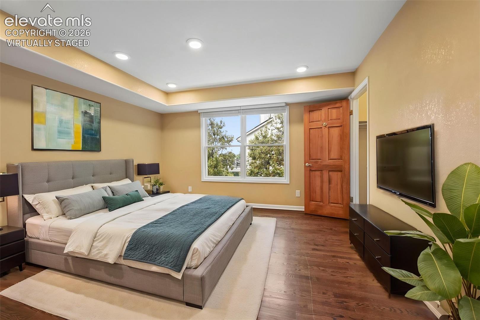 Listing photo 17 for 5365 Broadmoor Bluffs Drive