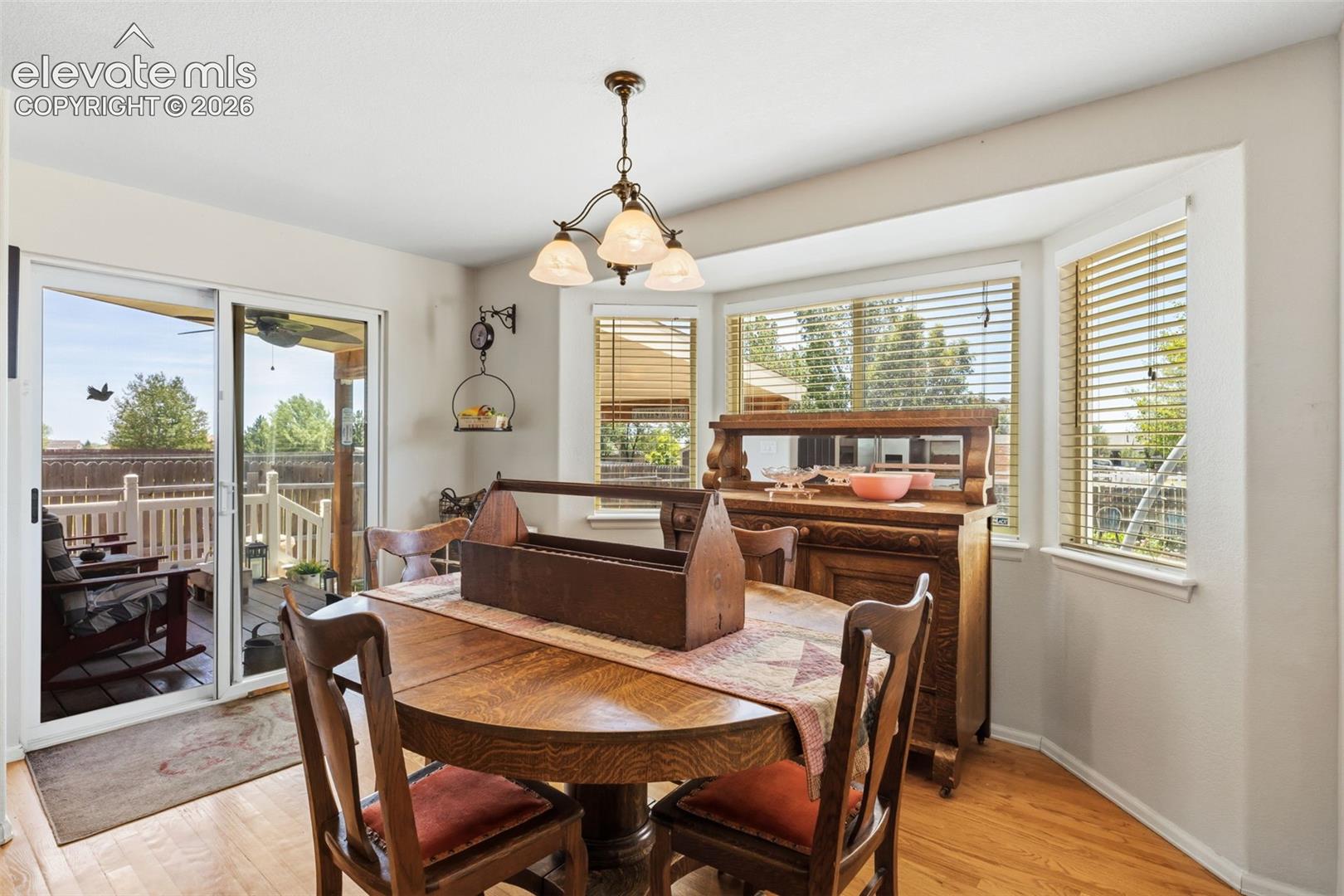 Listing photo 18 for 9197 Oakmont Road