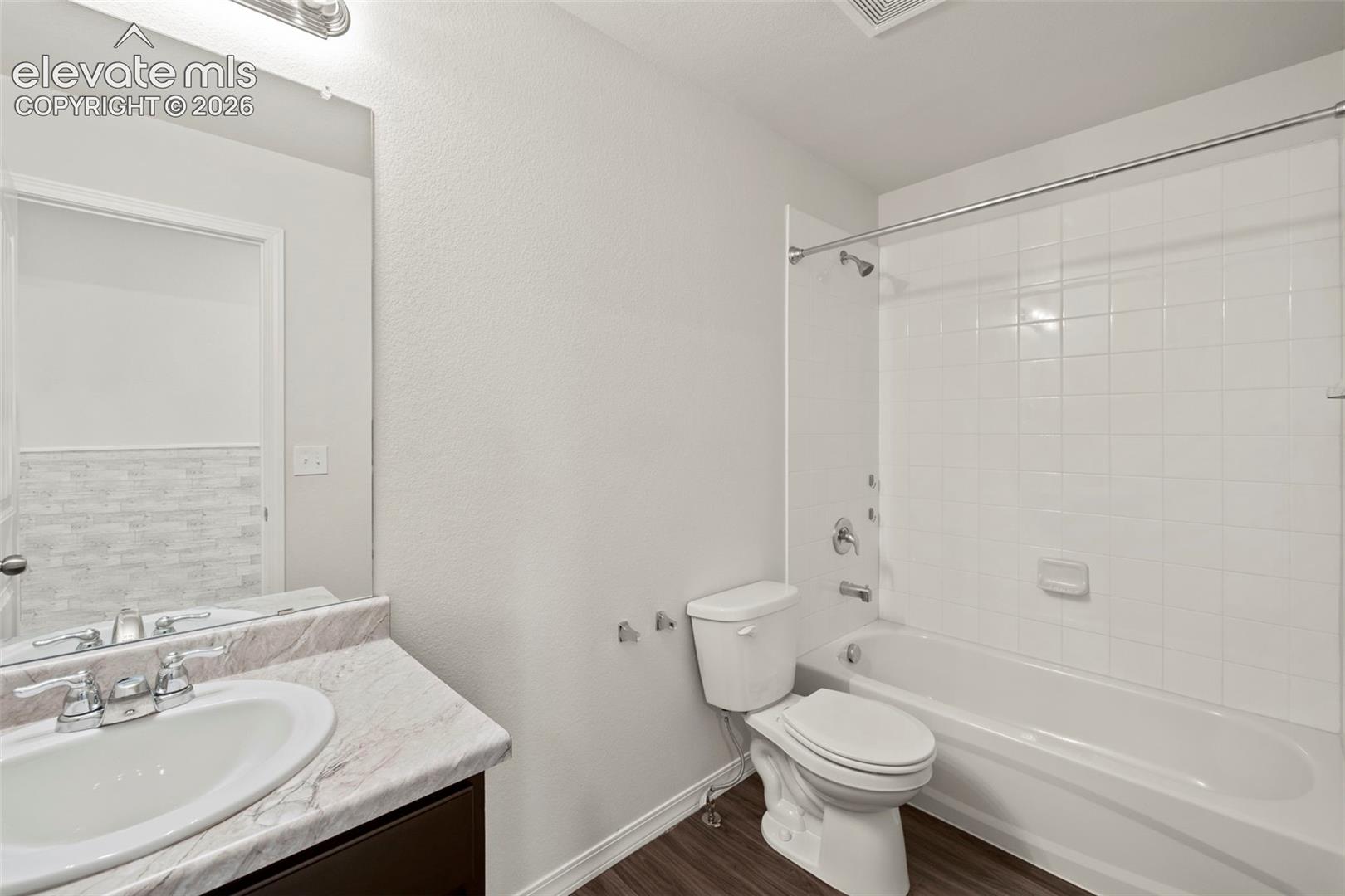 Listing photo 28 for 5659 Heathland Terrace