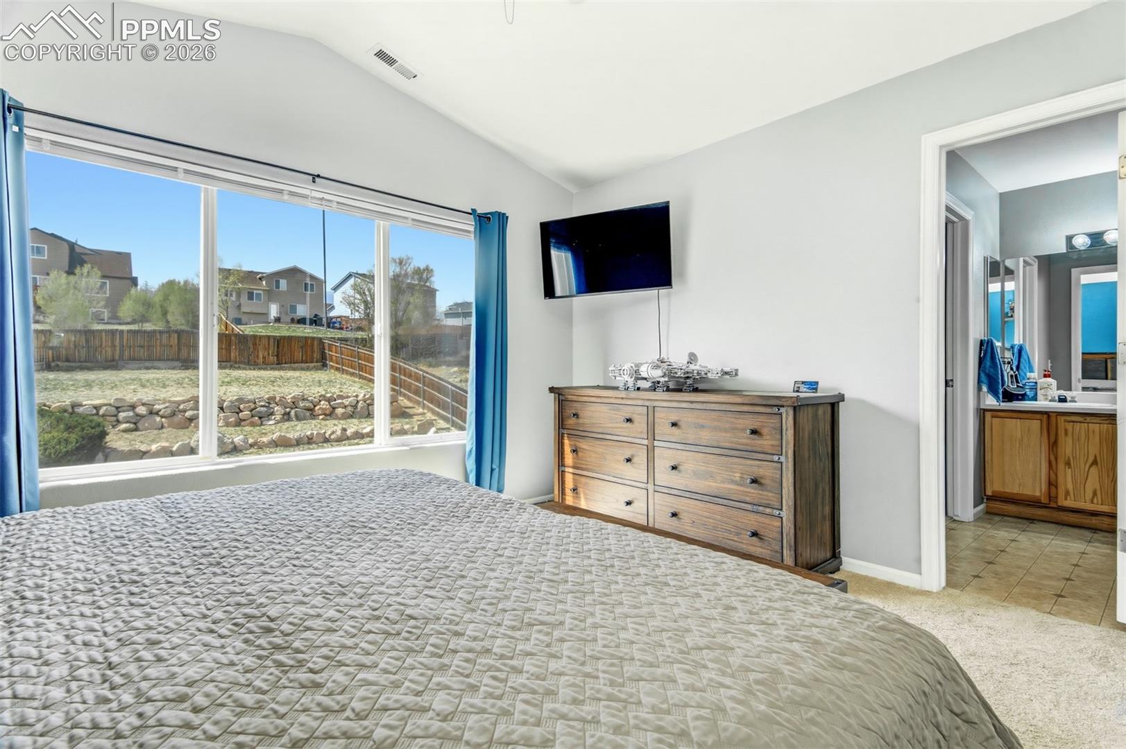 Listing photo 17 for 7533 Sistine Lane