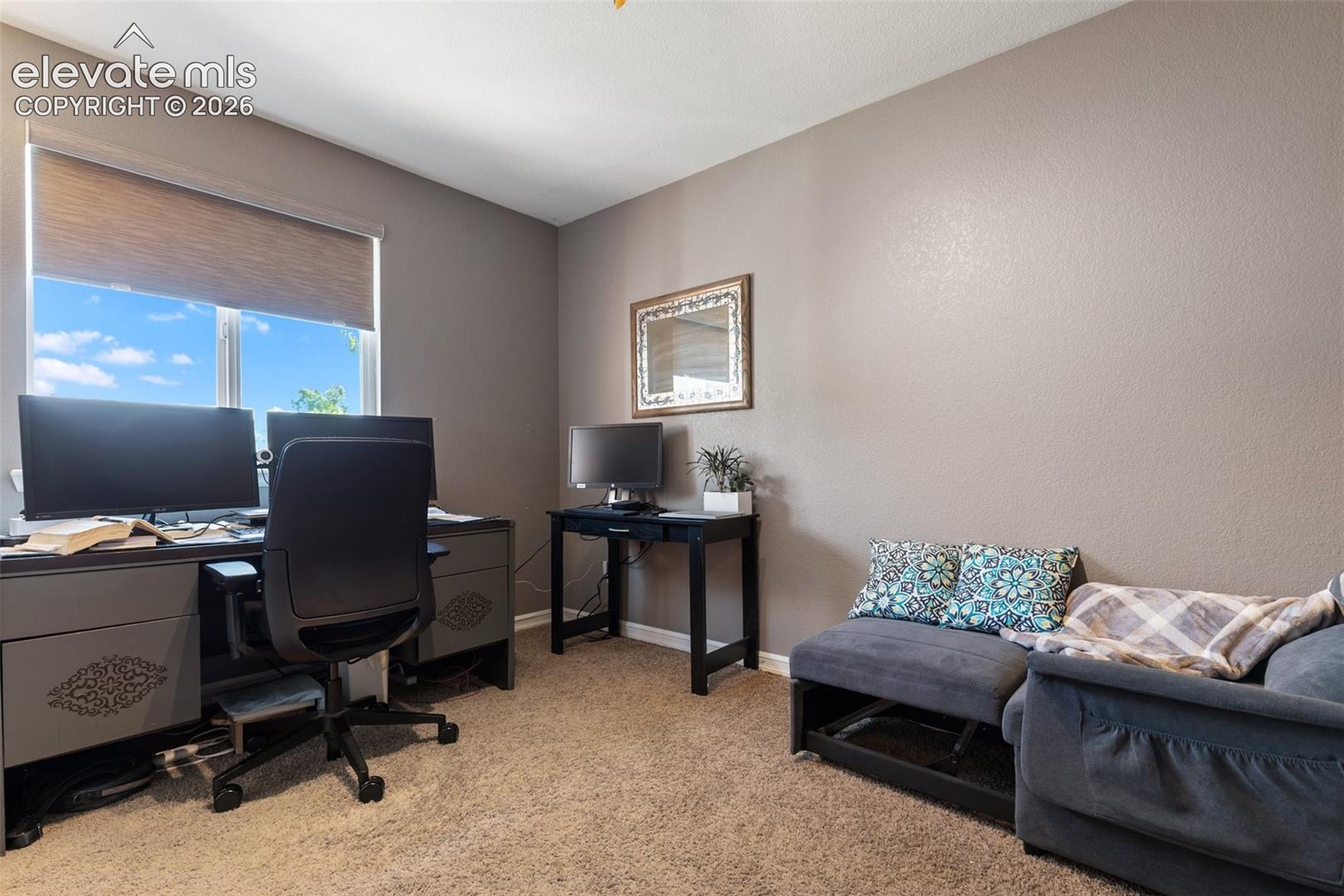 Listing photo 21 for 4046 Deer Valley Drive