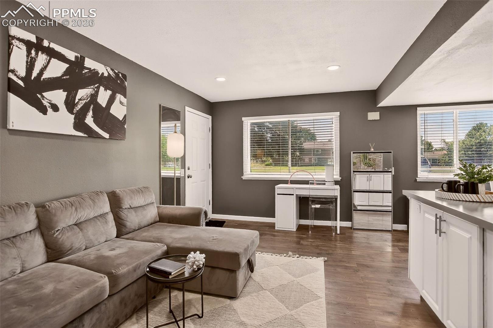 1204 Uvalda Street, photo 4