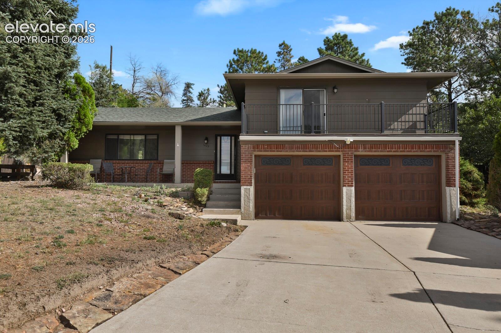 1425 Auburn Drive