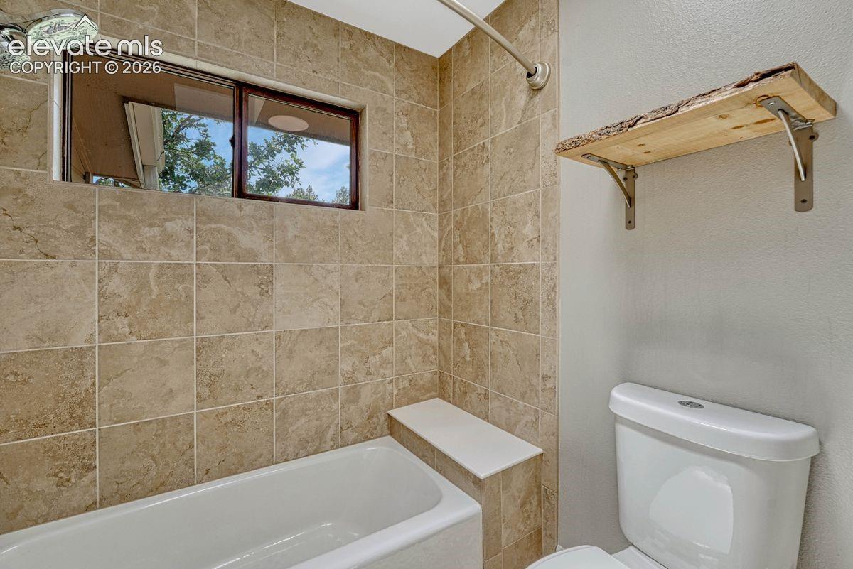 515 Congressional Drive, photo 28