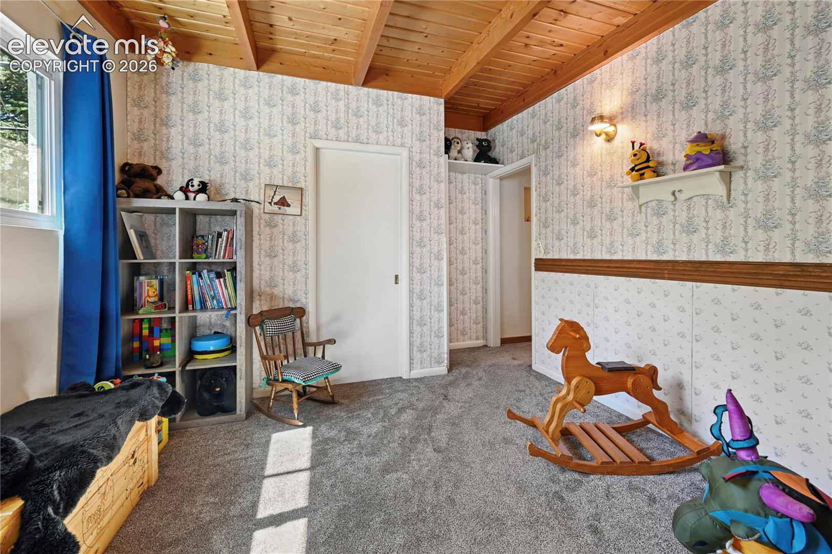 Listing photo 32 for 4455 Heizer Street