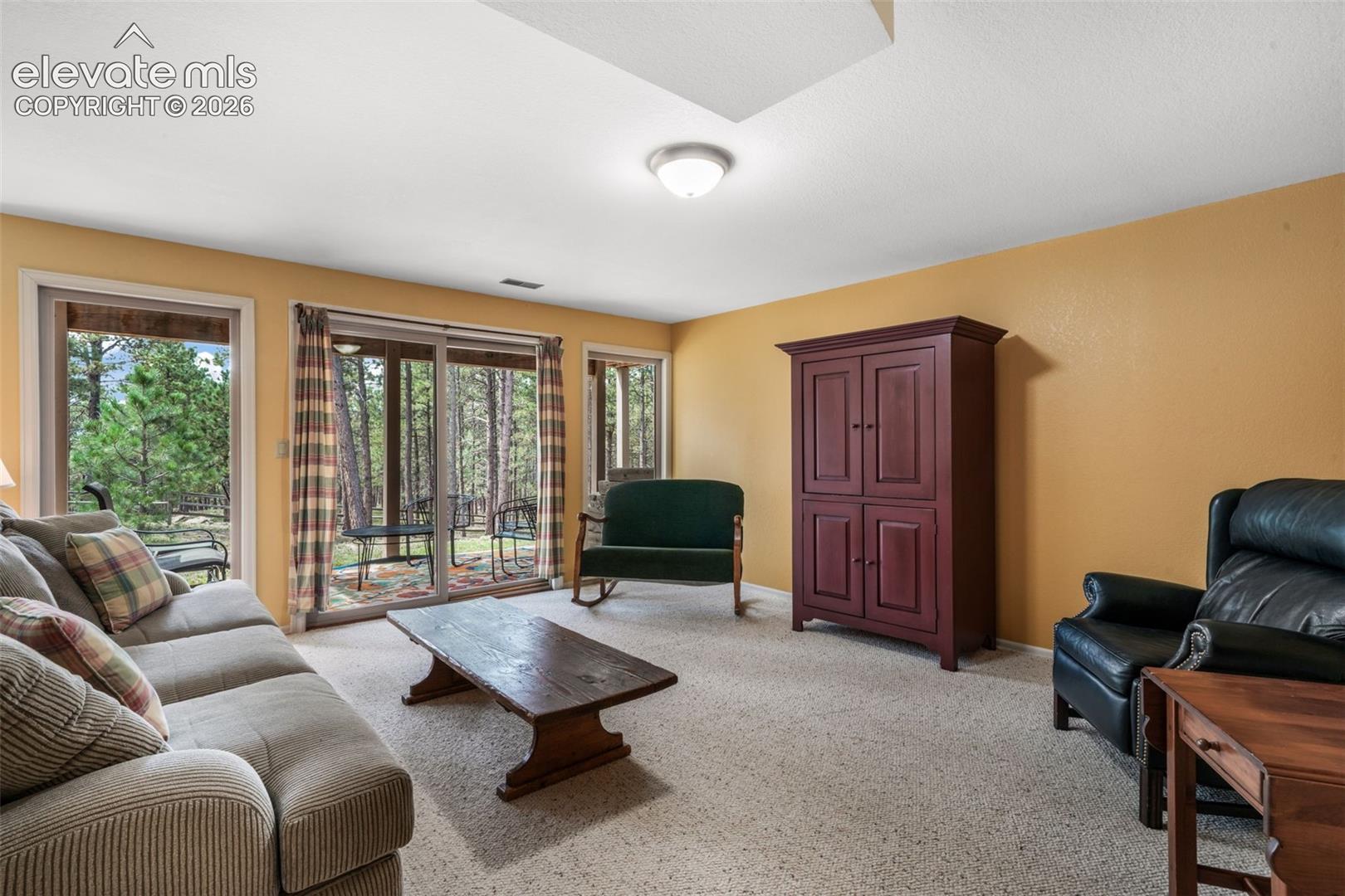 17715 Merryhill Court, photo 37