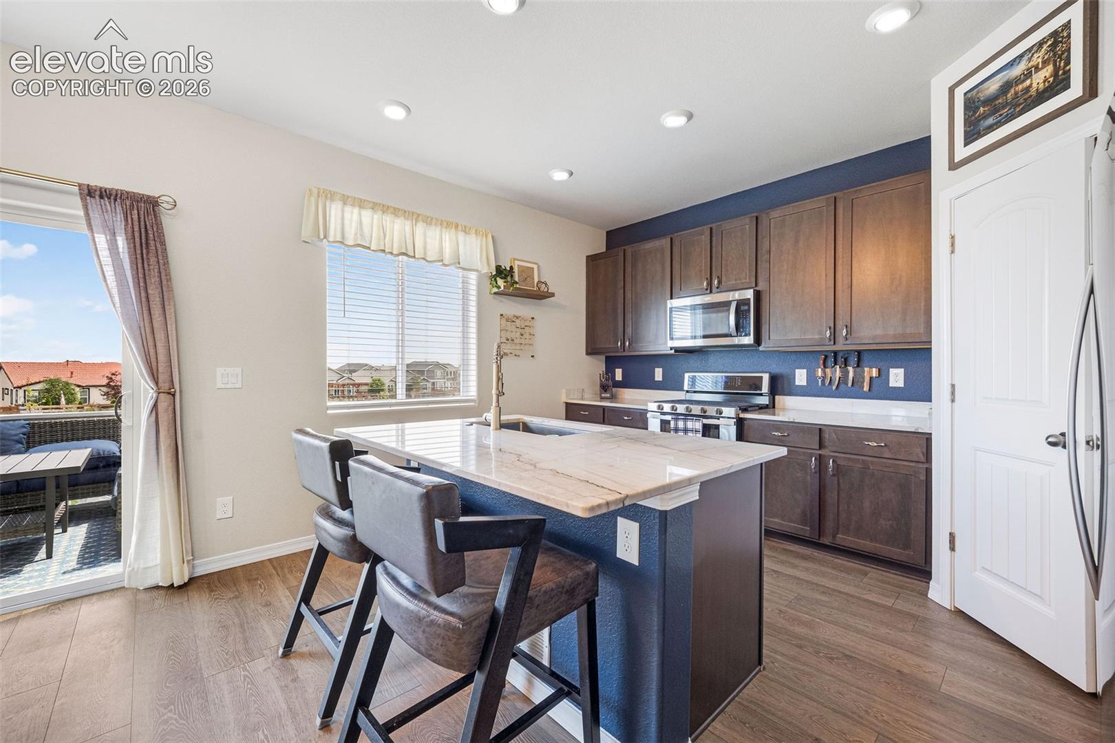 Listing photo 10 for 9941 Ledgestone Terrace