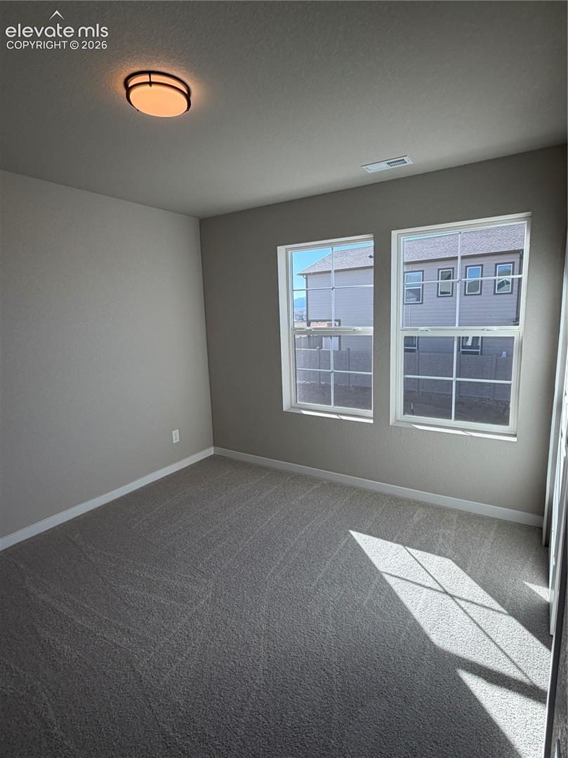 Listing photo 11 for 5320 Bolte Grove