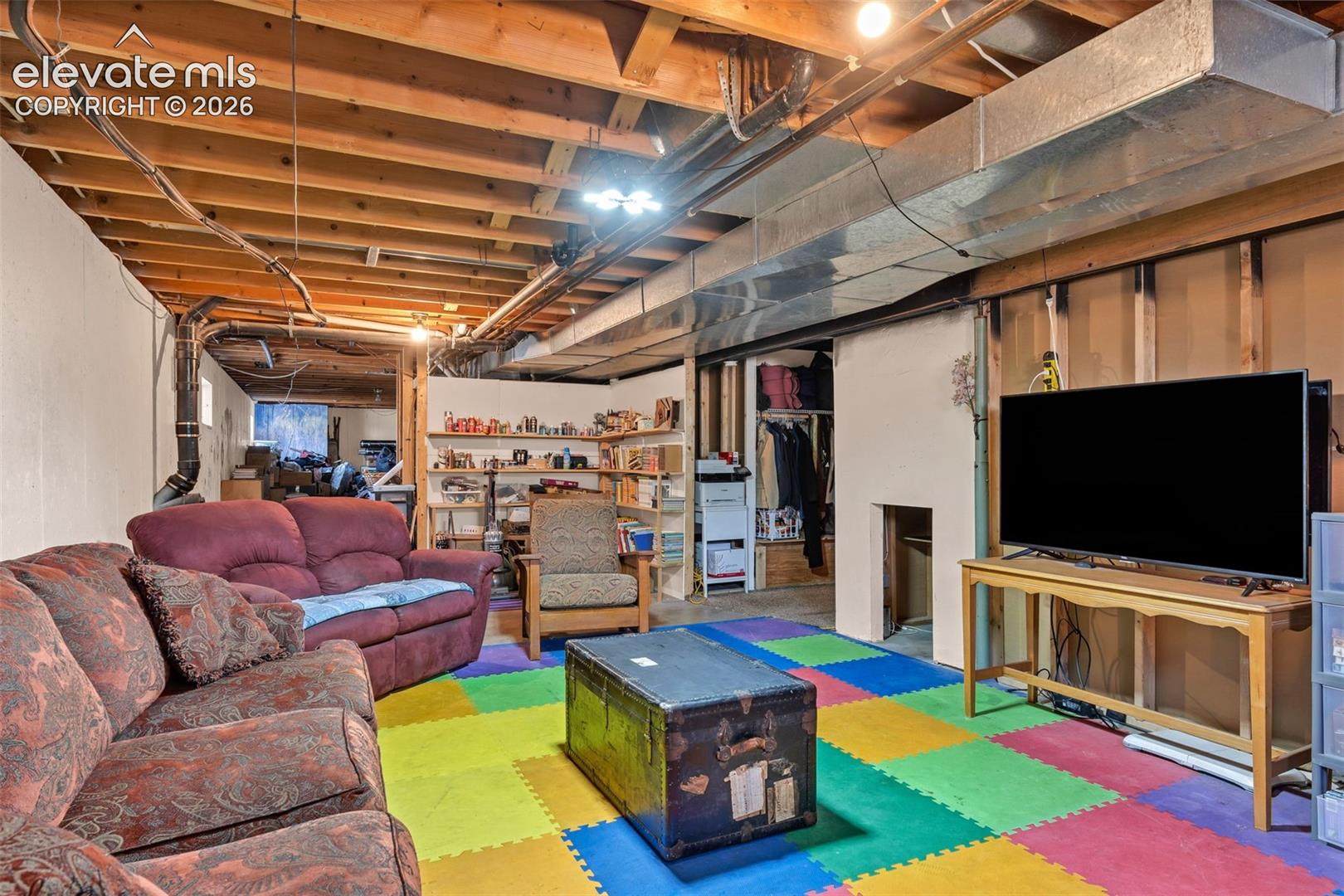 Listing photo 31 for 1004 Ridgeview Place