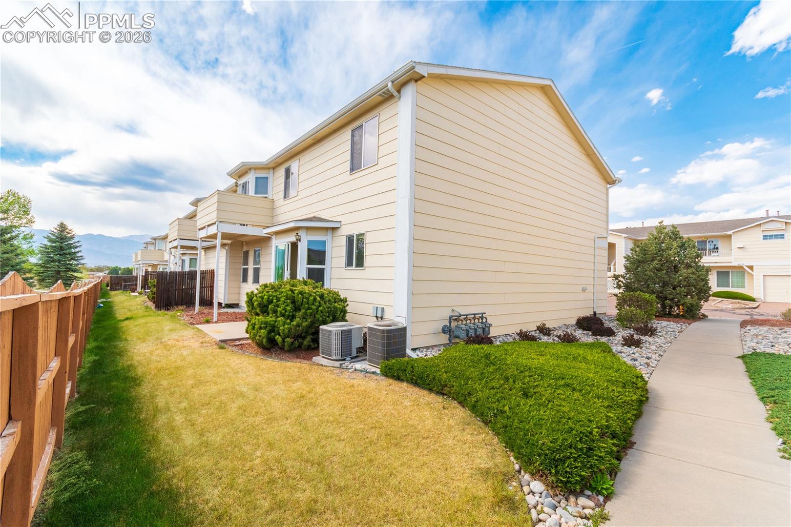 4839 Rusty Nail Point, photo 5