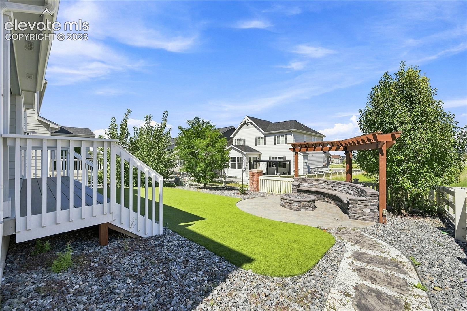 Listing photo 44 for 27645 E Geddes Place