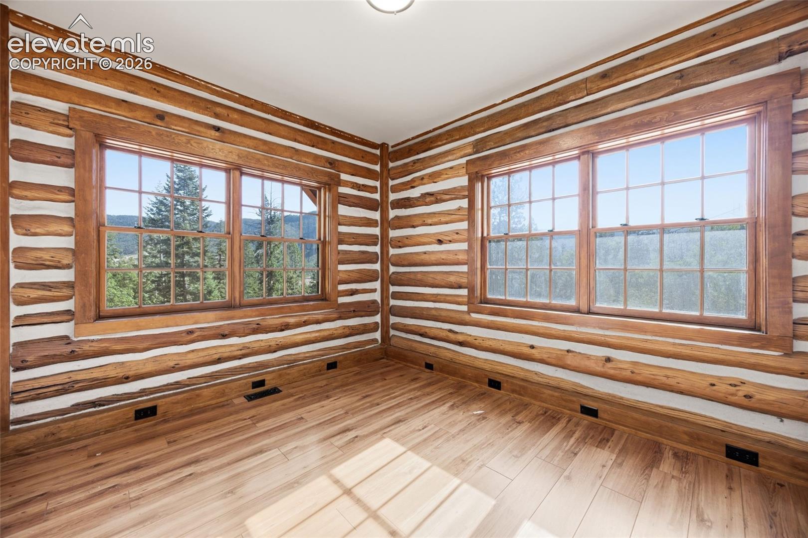Listing photo 21 for 9795 Mountain Road
