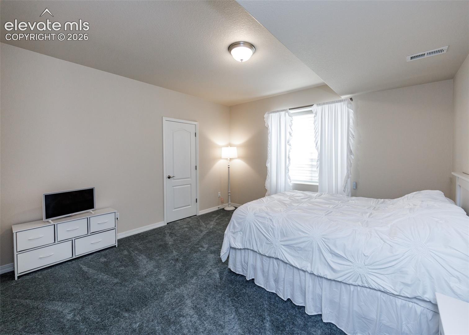Listing photo 36 for 12931 Stone Valley Drive
