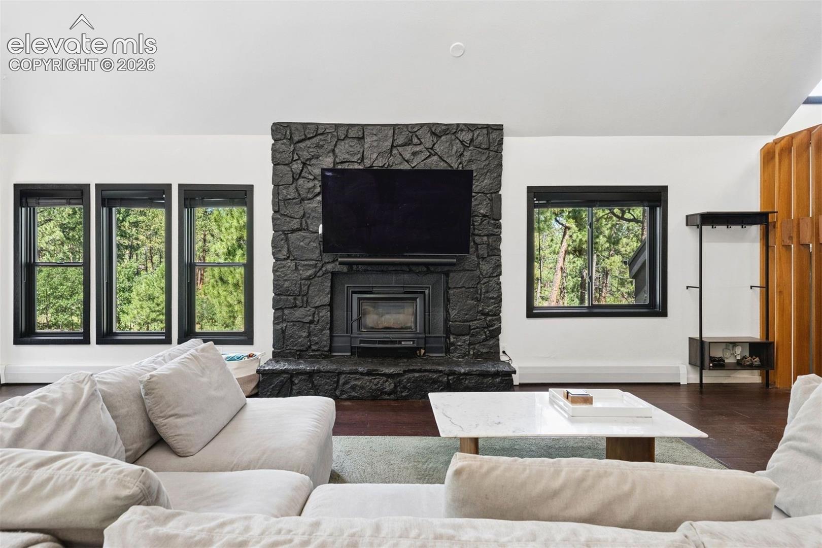 Listing photo 15 for 1015 Timber Valley Road