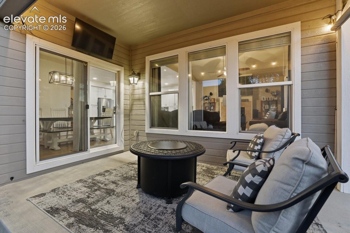 Listing photo 39 for 3502 Red Baron Drive