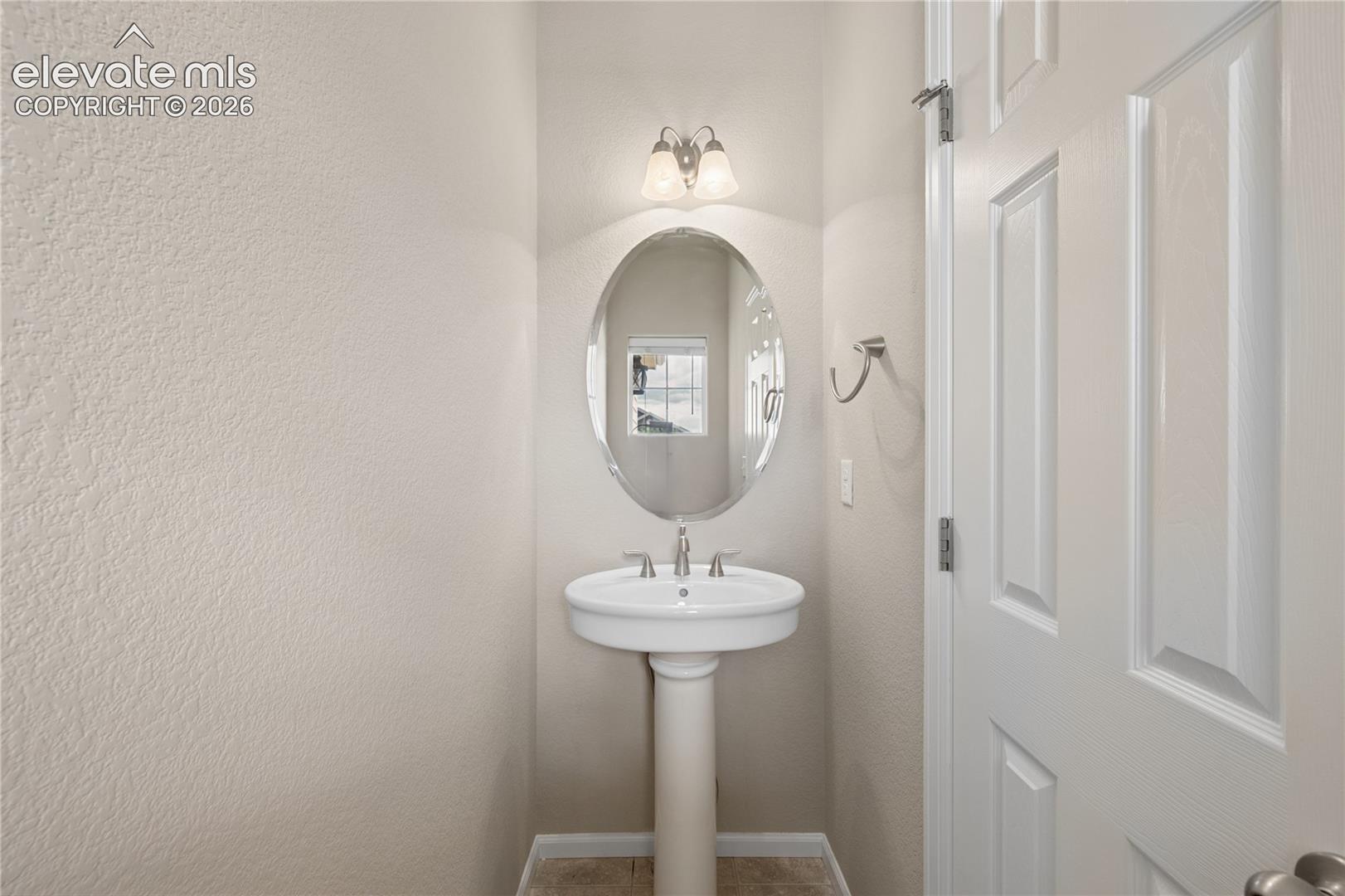 Listing photo 11 for 7183 RED CARDINAL Loop