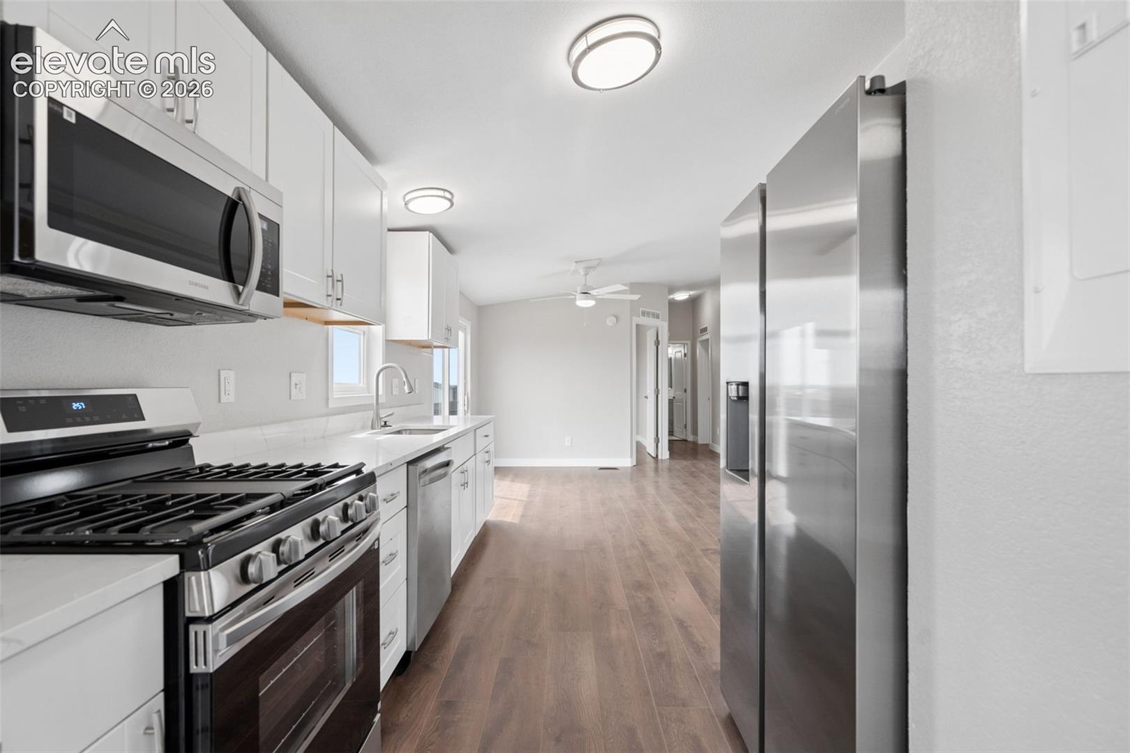 Listing photo 13 for 4671 Pipestem Avenue