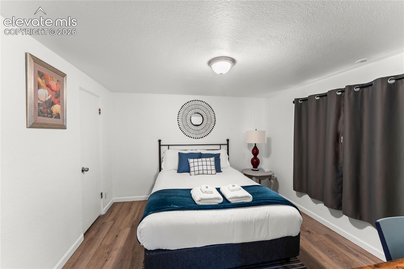Listing photo 10 for 2706 W Pikes Peak Avenue