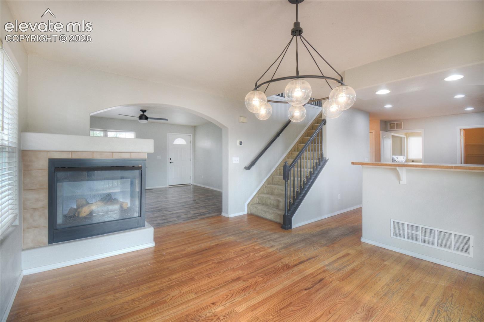 Listing photo 7 for 1042 Cailin Way