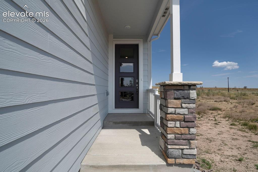 Listing photo 3 for 13644 Nederland Drive