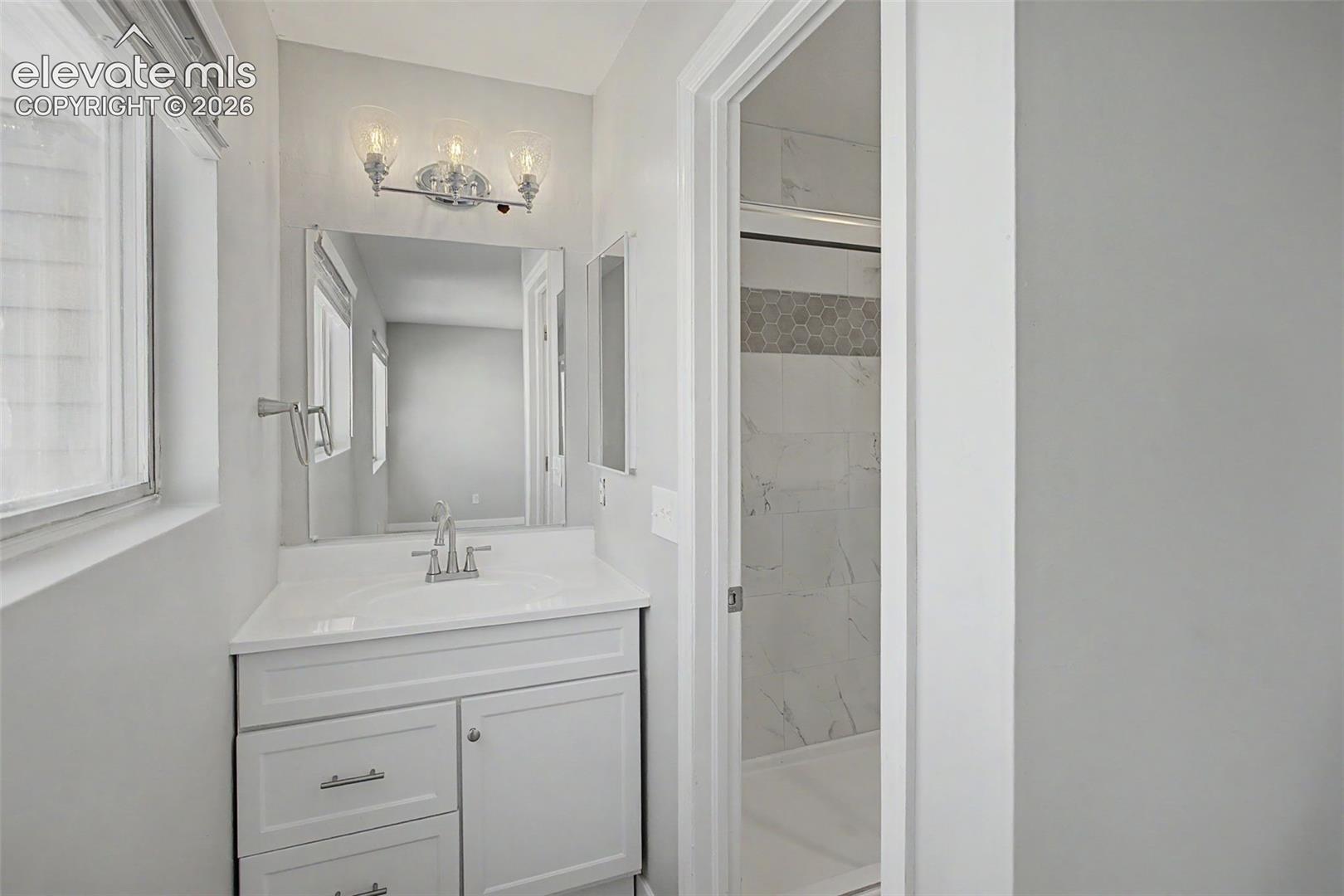 11680 Cedar Avenue, photo 21