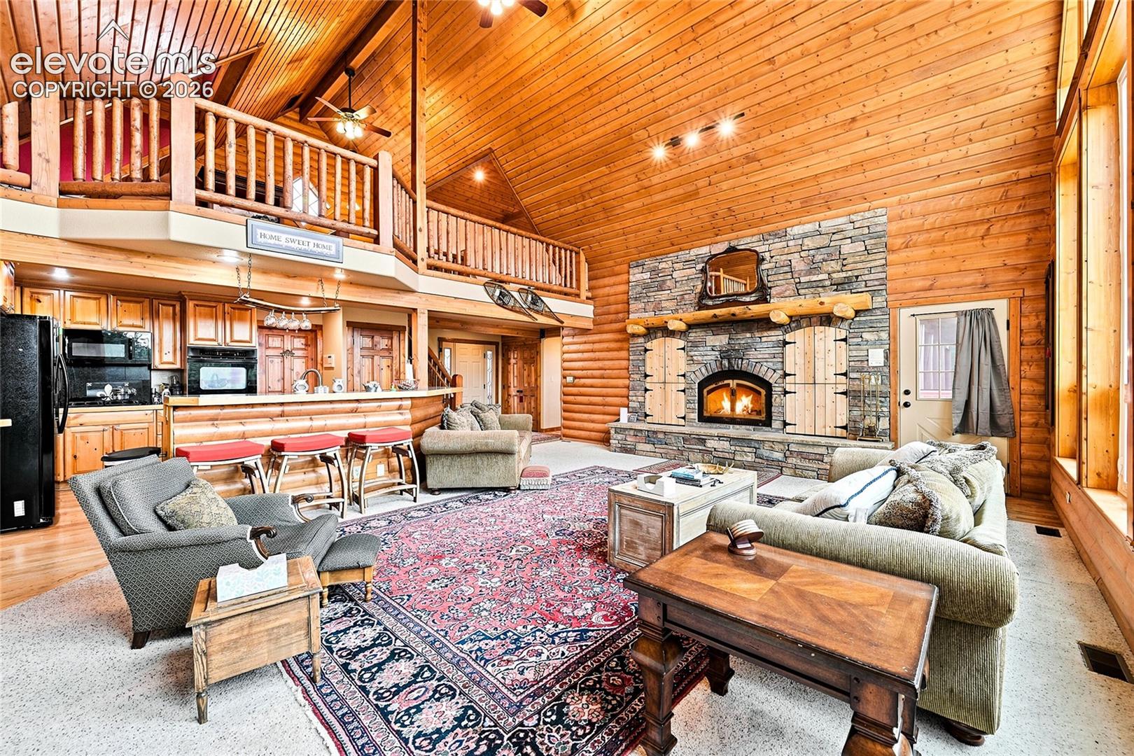 Listing photo 9 for 2130 Arapahoe Street