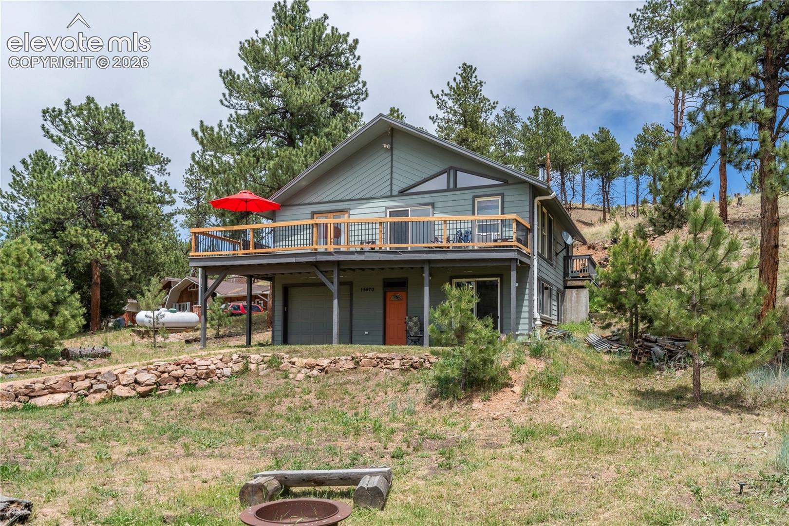 Listing photo 4 for 15970 Willow Way