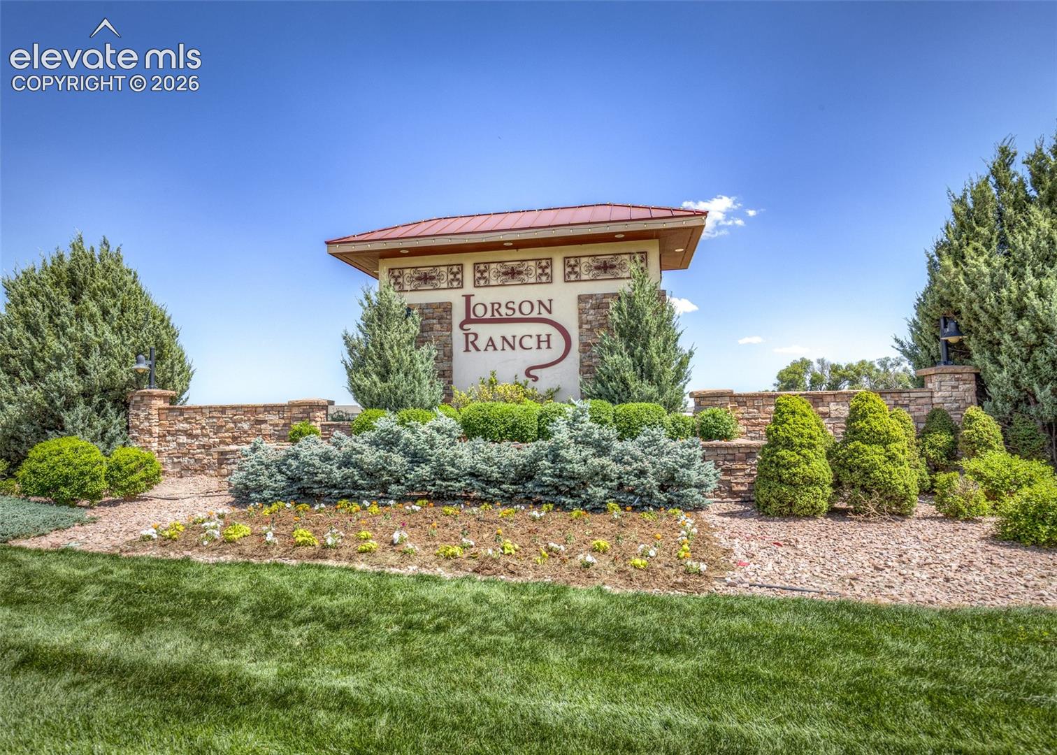 6977 Winnicut Drive, photo 43
