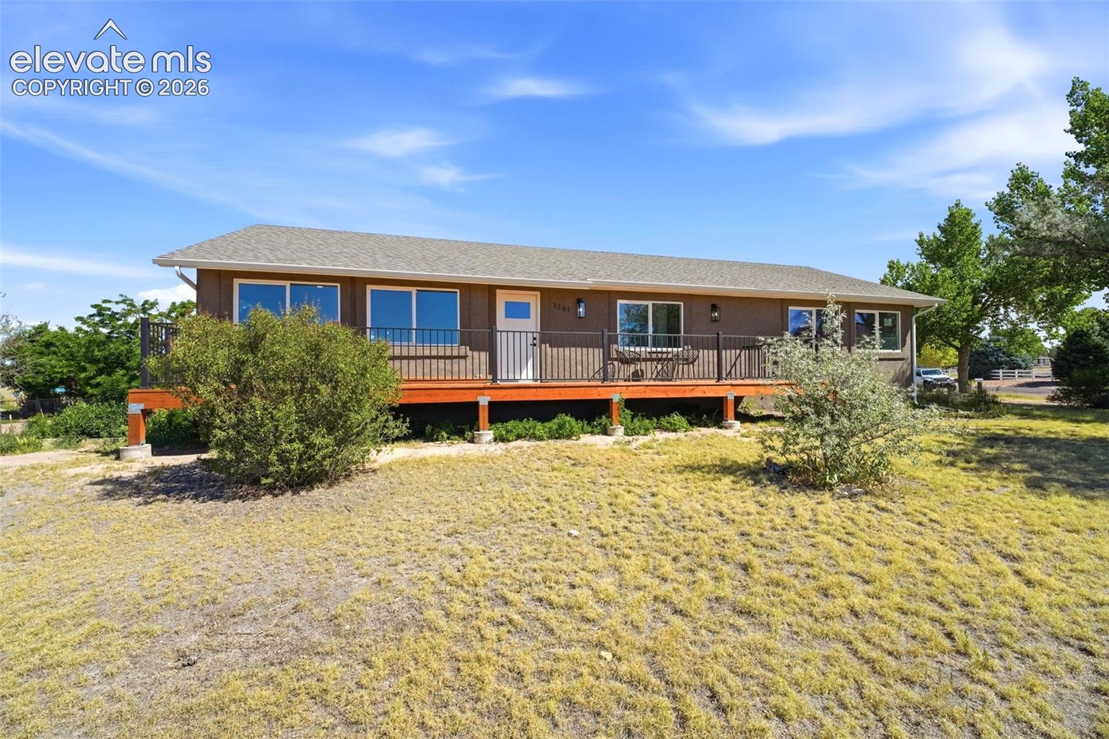 Listing photo 35 for 1361 S Tonalea Drive
