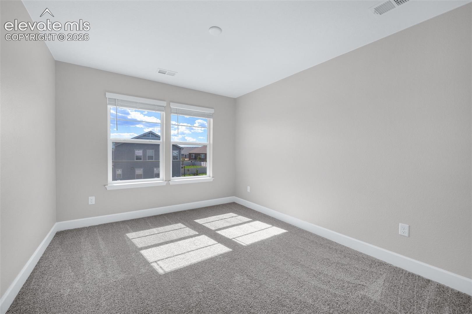 Listing photo 34 for 6151 Saddle Bow Avenue