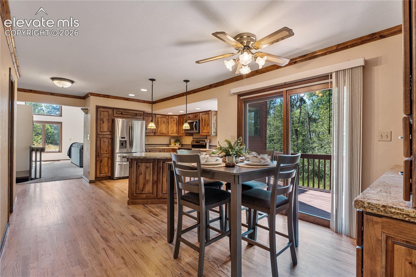 Listing photo 12 for 222 Clio Avenue