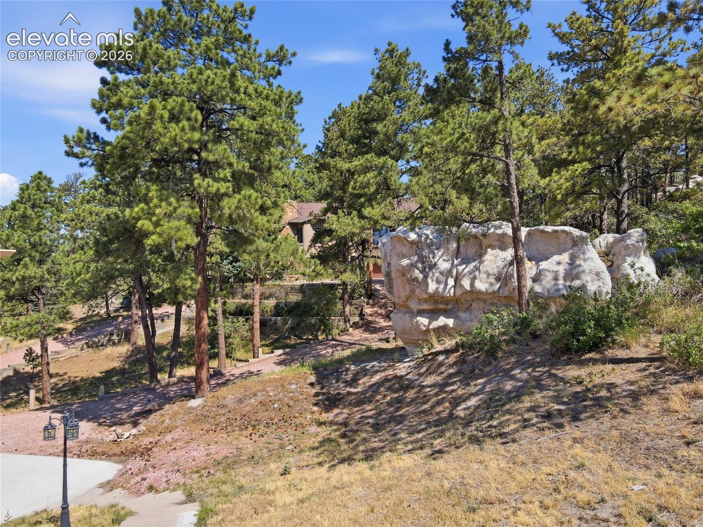 Listing photo 7 for 17215 Fairplay Drive