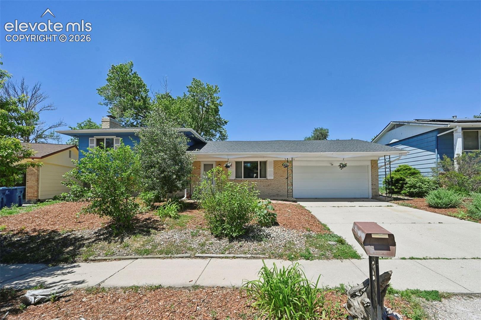 1308 De Reamer Circle