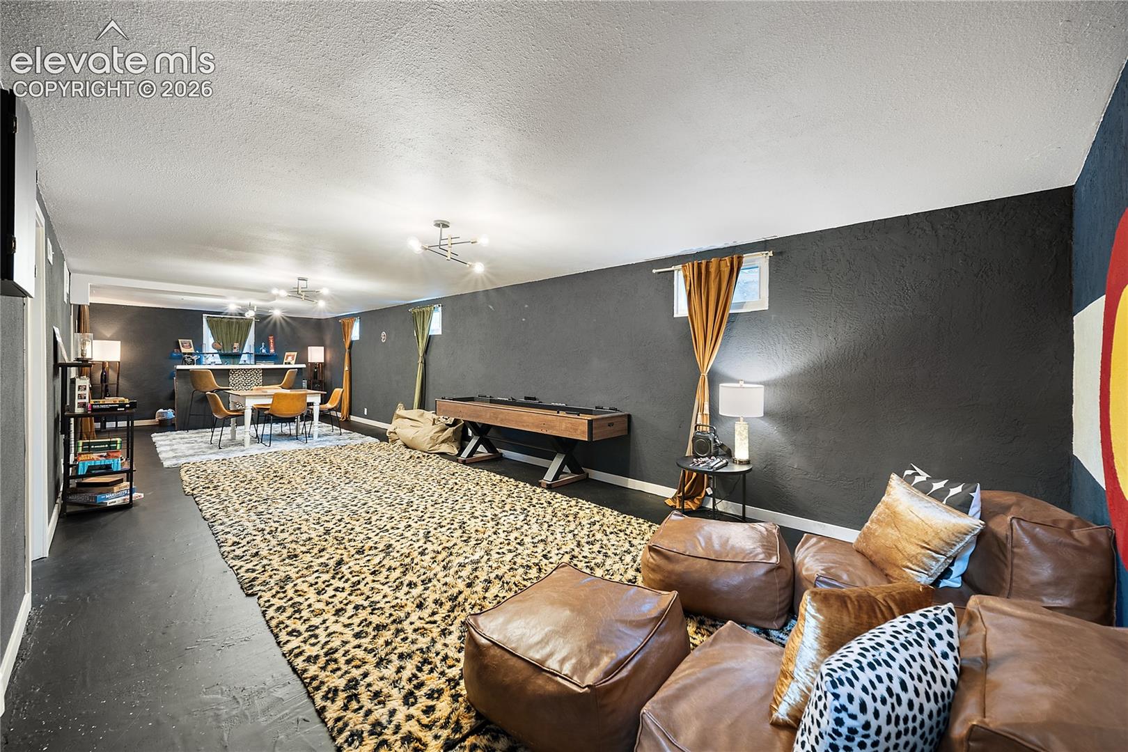 Listing photo 24 for 2414 E Caramillo Street
