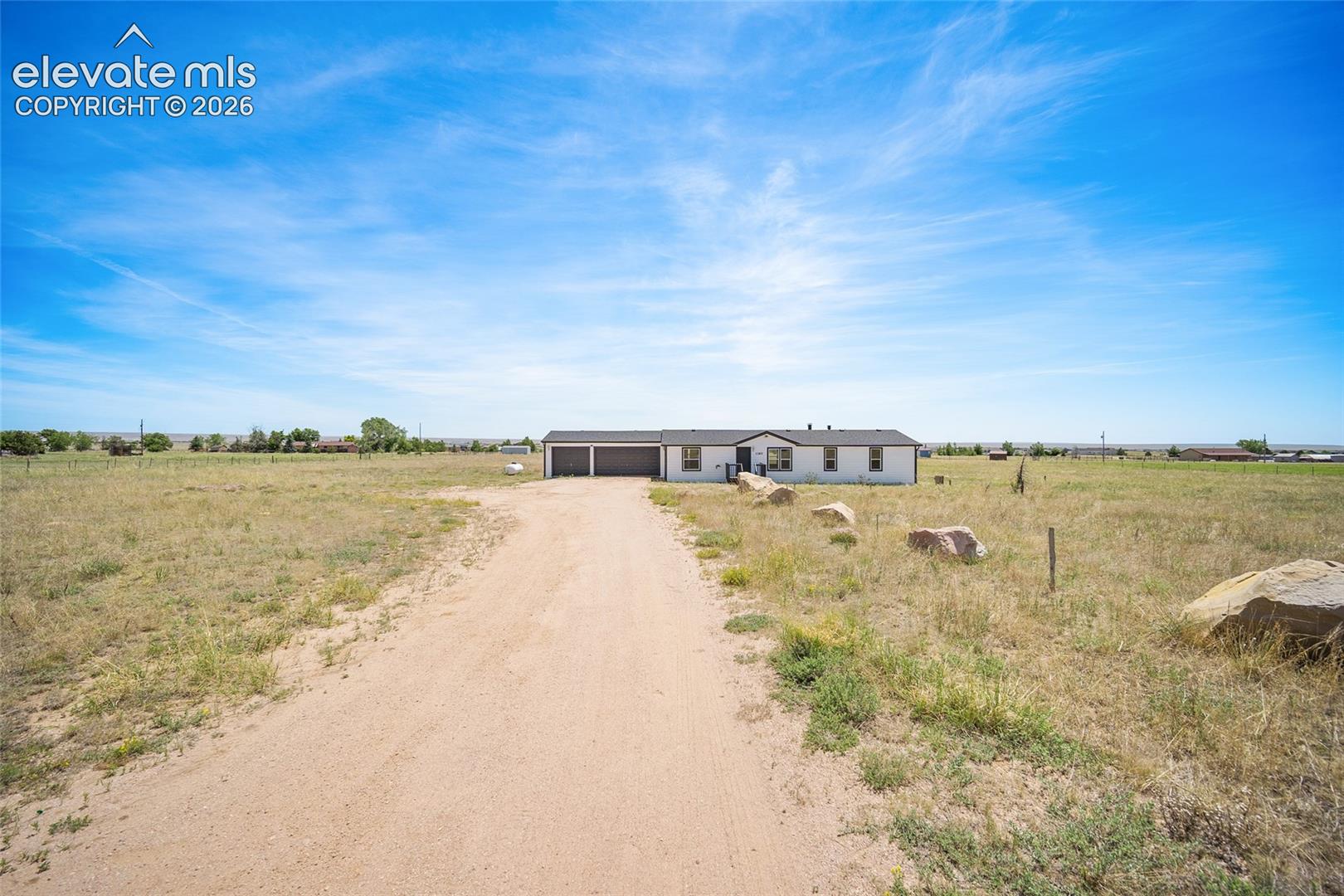 Listing photo 9 for 1385 Antelope Drive