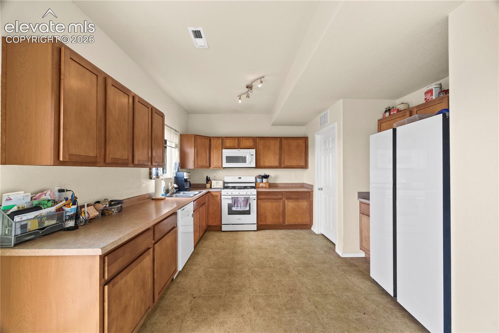 7569 Chenoa Court, photo 14