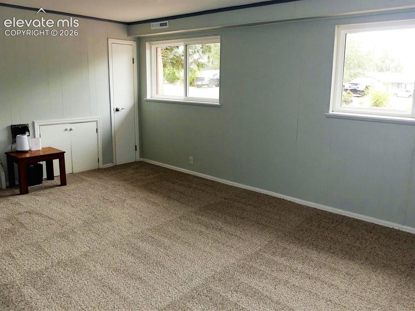 Listing photo 21 for 1104 Yosemite Drive
