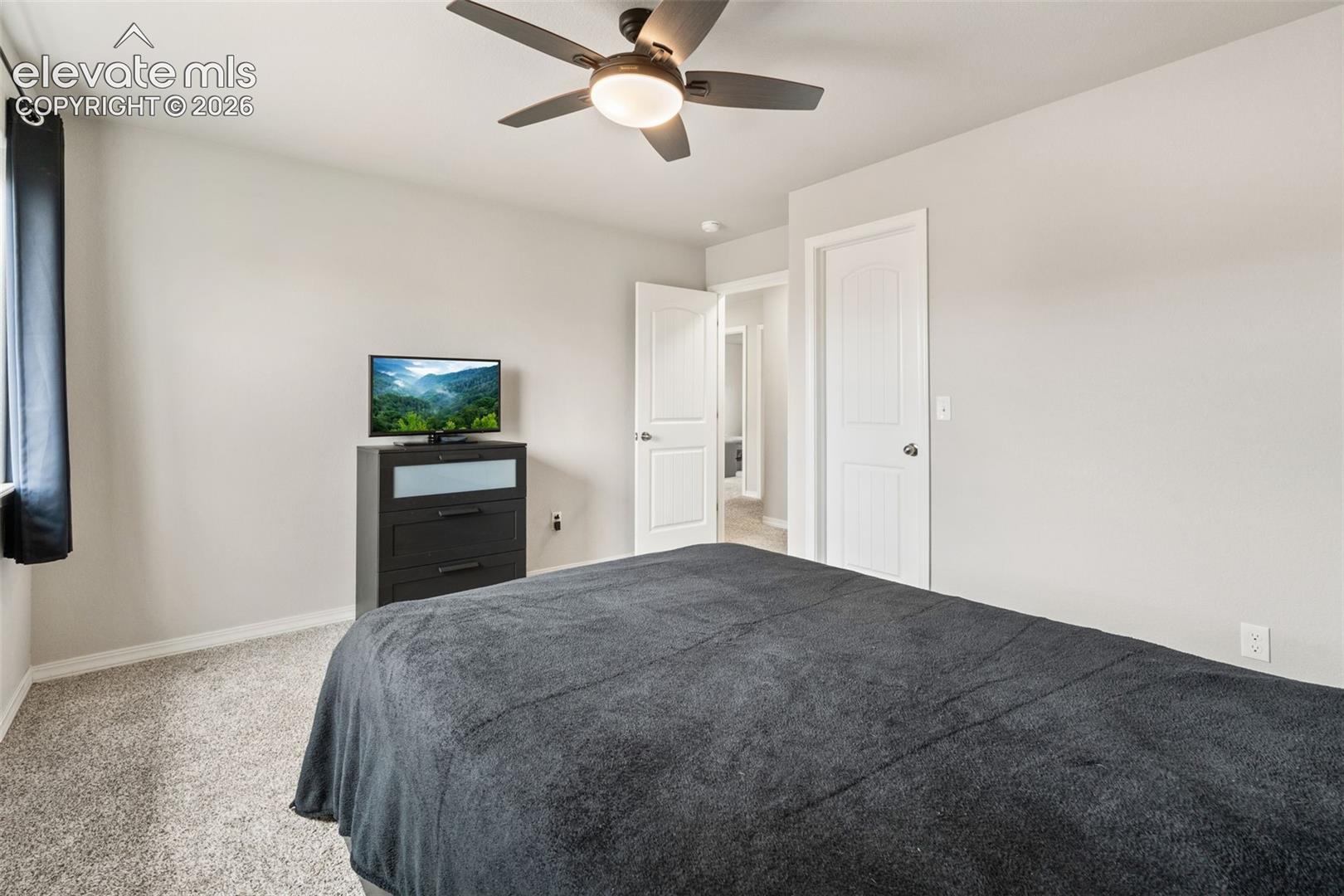 Listing photo 33 for 7478 Benecia Drive