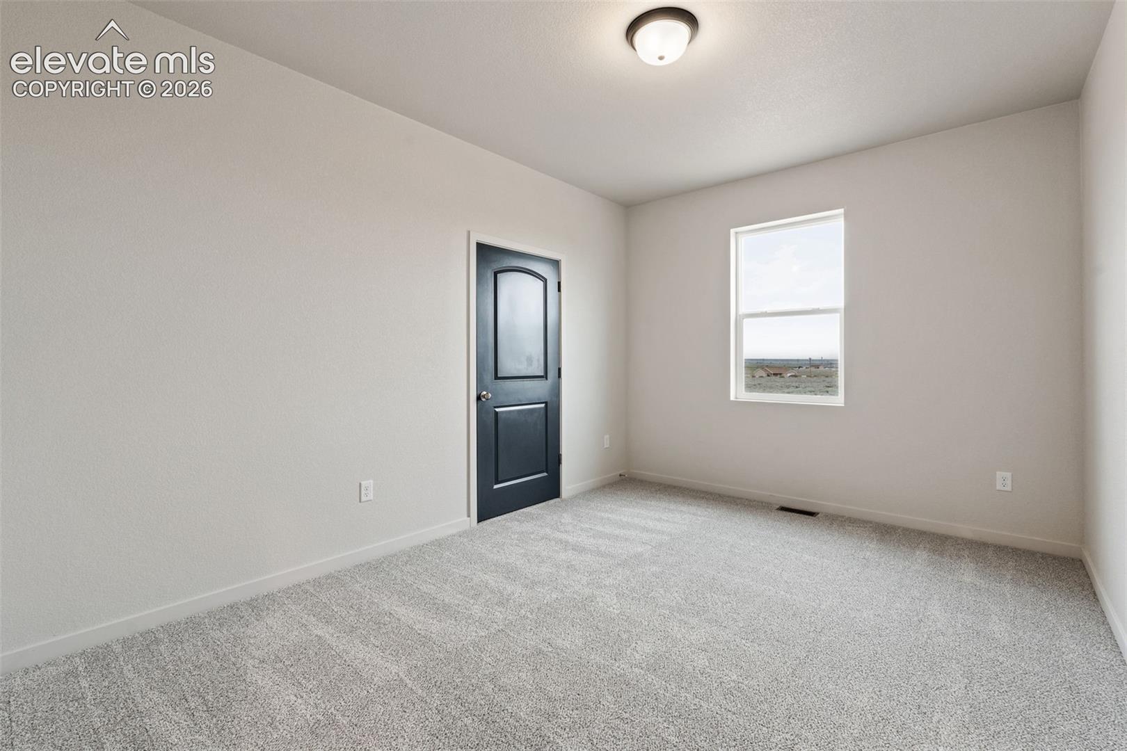 Listing photo 33 for 280 S Meriweather Drive