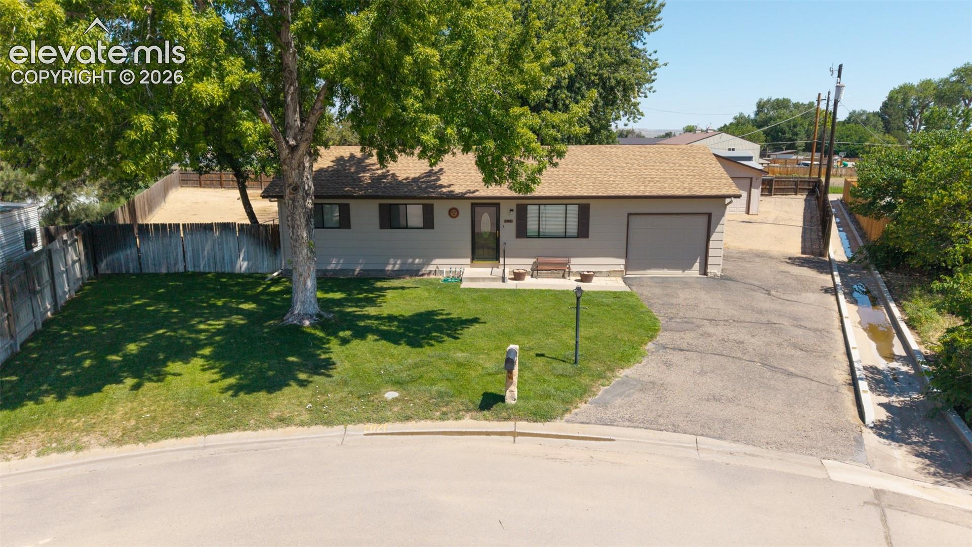 Listing photo 5 for 2021 Zinno Boulevard