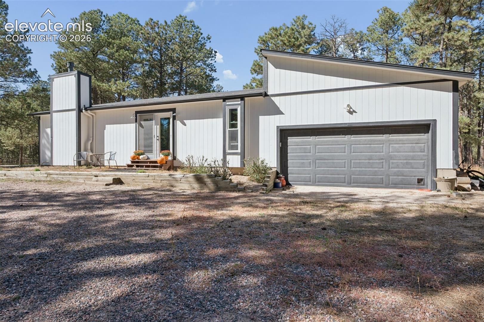 Listing photo 2 for 14015 Timber Grove Lane