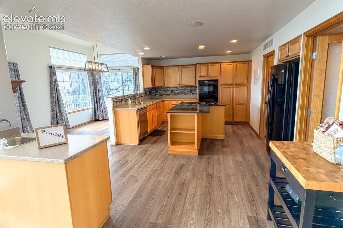 Listing photo 48 for 9736 Cairngorm Way