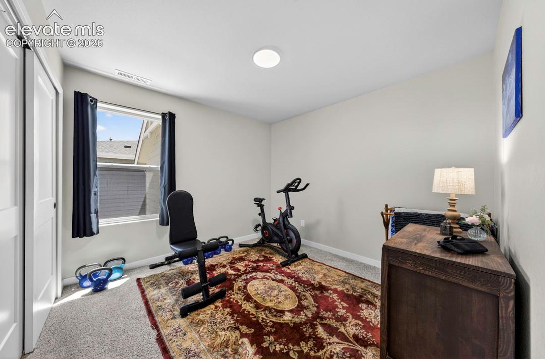 Listing photo 33 for 22060 Cattlemen Run