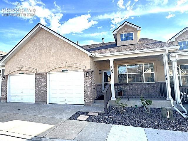 1231 Villa Grove